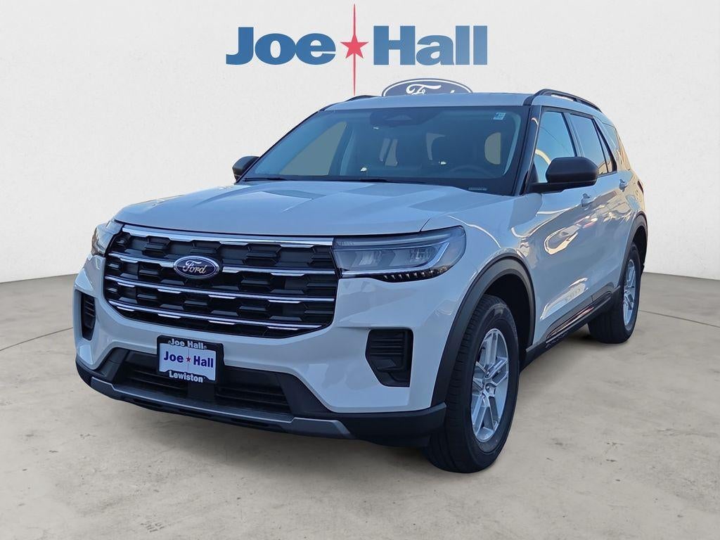 2026 Ford Explorer Active w/200A Pkg in Star White Metallic Tri-Coat — front three-quarter view
