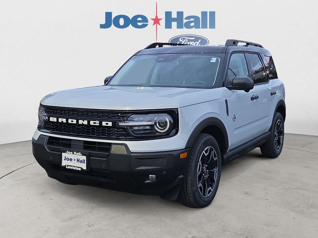 2026 Ford Bronco Sport Outer Banks in Space White Metallic — front three-quarter view